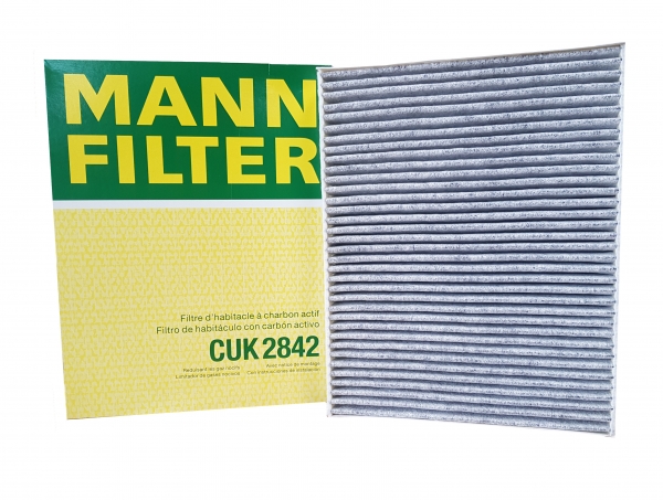 Original MANN Luftfilter CUK2842 passend für Audi, Porsche, VW